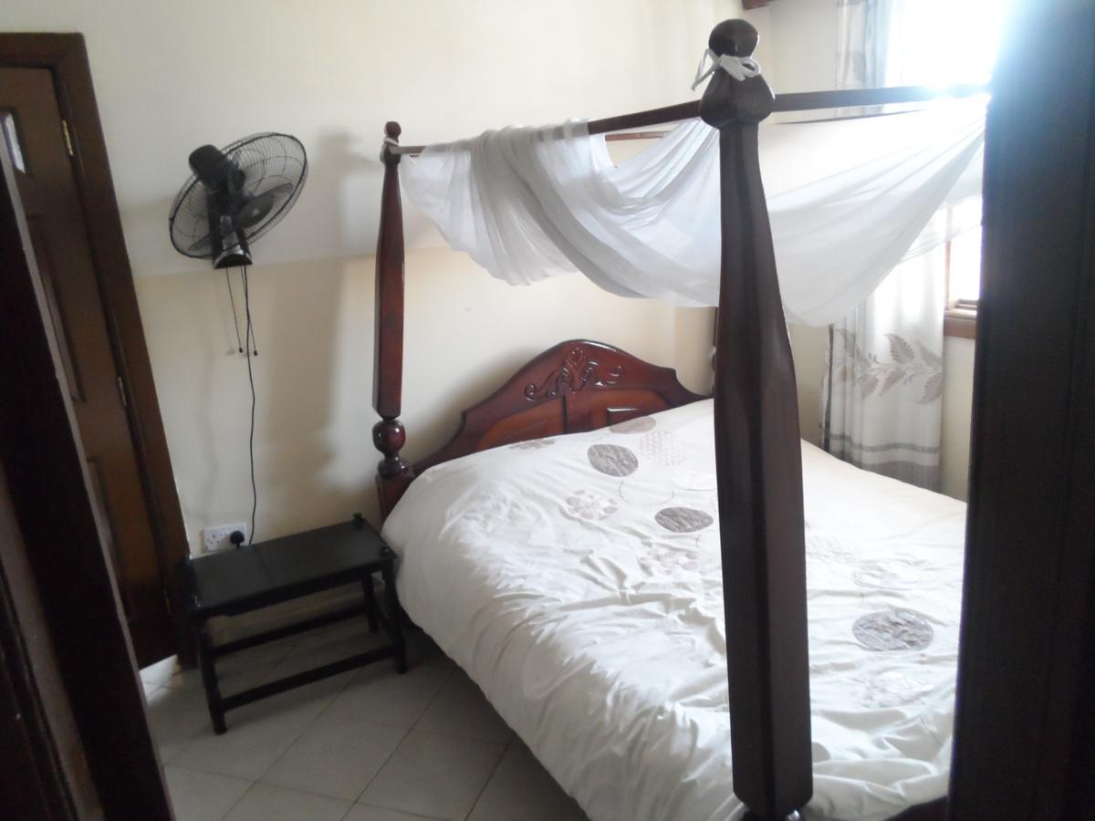 Riversand Hotel Kisumu Exteriör bild