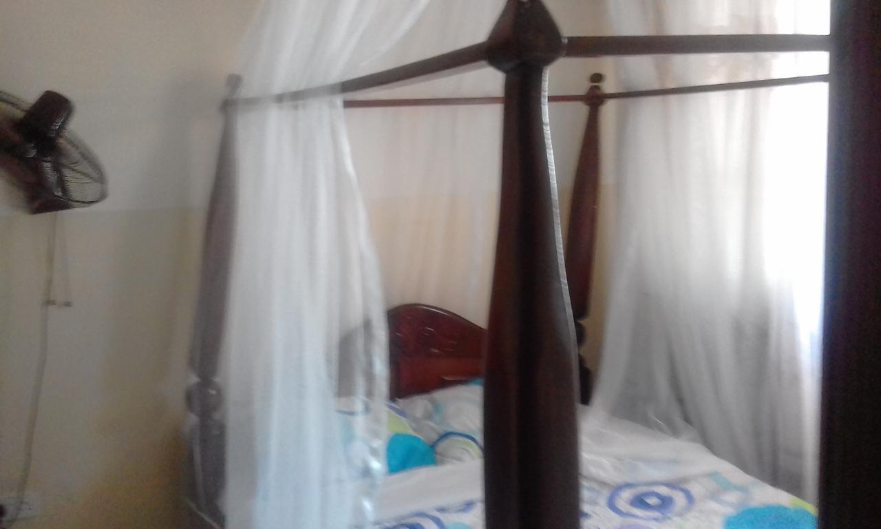 Riversand Hotel Kisumu Exteriör bild