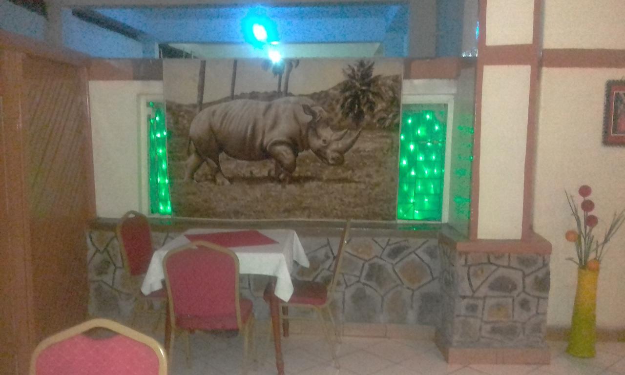 Riversand Hotel Kisumu Exteriör bild