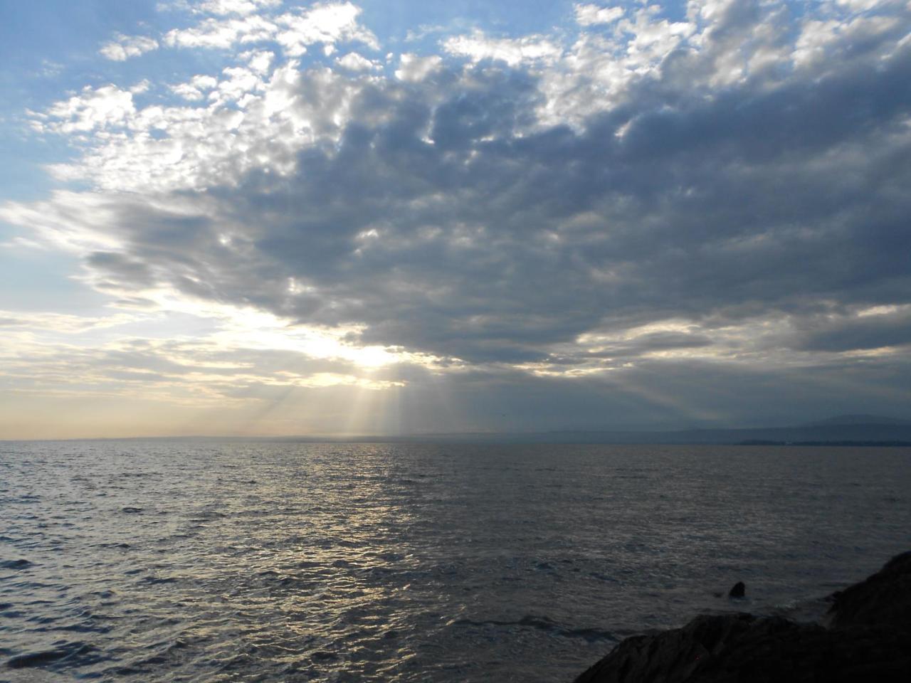 Riversand Hotel Kisumu Exteriör bild